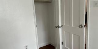 676 PERTH PLACE Gallery 19