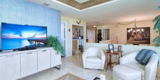 4301 Gulfshore Boulevard Gallery 8