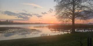 2 bed 2.5 bath Lake Front Townhouse Gallery 11
