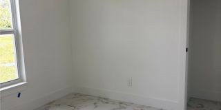 709 Ledge Street Gallery 11