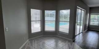 28724 Hanging Moss Loop Gallery 3