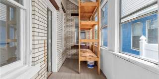 227 E Garrison Street Gallery 11