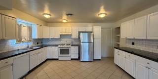 Adorable Home in Oleander Area! Gallery 5