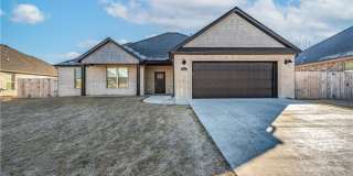 511 Piper  LN Gallery 1