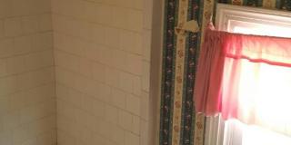 3 bedrooms 2 full baths Gallery 1