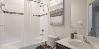 14058 WELLSPRING Avenue Gallery 33