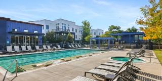 8000 Uptown Gallery 29