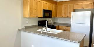 Desirable Downtown Poulsbo Place condo Gallery 9