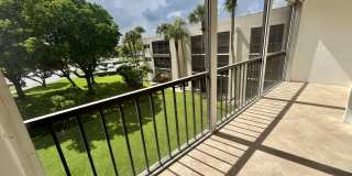 5190 Las Verdes Circle Gallery 1