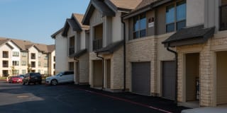 Ironridge at Hill Country Village Gallery 91