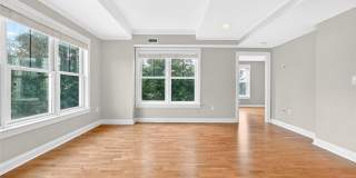 225 Stanley Avenue unit: 204 Gallery 9