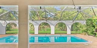 10251 NW 39th Ct Gallery 21
