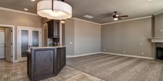 Beautiful Foster Signature Home in Great Location! Gallery 6