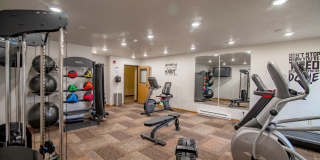 Hawk Pointe Apartments Gallery 25