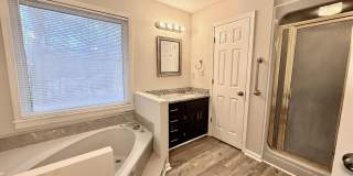 12011 Bell Mountain Drive Gallery 23