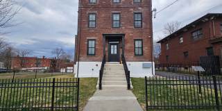 94-96 Edwards Street Gallery 1