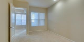 50 SERENE Avenue Gallery 17