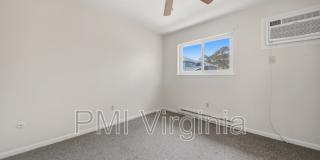 9563 15th Bay St Gallery 21