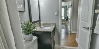 Verona at Naylor Metro Gallery 15