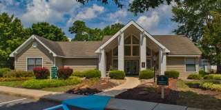 Hunter's Mill Apartments Gallery 12