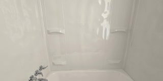 5526 N MASCHER Street unit: 2Nd Fl Rear Gallery 1