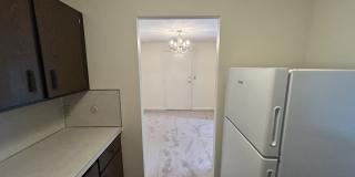 Elmwood Park Gallery 15