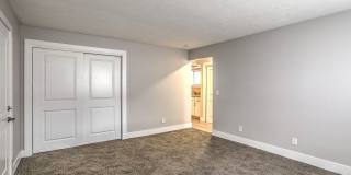 Eleanor Gallery 22