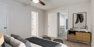 Woodlyn Gallery 8