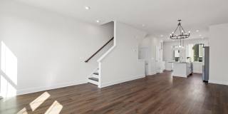 596 WATERMANS DR Gallery 27