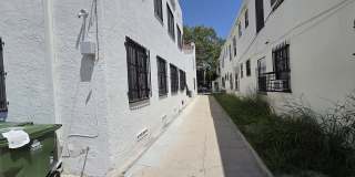 351 S Detroit St Gallery 19