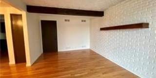 259 Republic Street Gallery 4