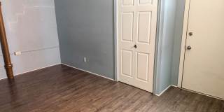 560 Manor St Gallery 23