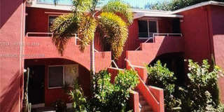 544 NE 62nd St Gallery 1