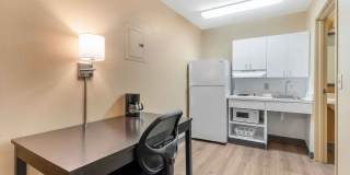 St. Louis - Westport - East Lackland Rd. Gallery 3