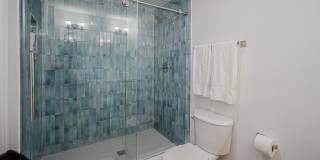 207 W Giddens Ave Gallery 11