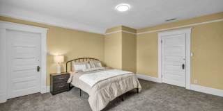 FULLY FURNISHED & BEAUTIFULLY REMODELED CLASSIC HOME NEAR UNR WITH UNBEATABLE I-80 ACCESS Gallery 25