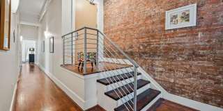 417 Vine Street Gallery 11