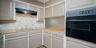 4613 N. 2nd Street Gallery 4