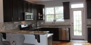 7452 RIDING MEADOW Way Gallery 5
