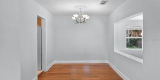 814 W INDIANA AVENUE Gallery 10