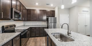 Parkside at Avalon Park Gallery 27