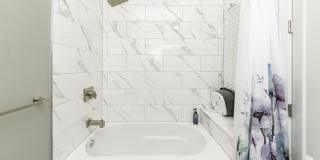 2618 West Fullerton Avenue Gallery 5