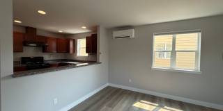 Beautifully Updated 3 Bed, 2.5 Bath Townhome in Monroe Gallery 12