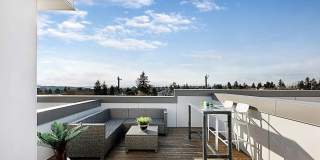Ballard Townhouse 2bd/2ba, AC, Garage Parking Gallery 12