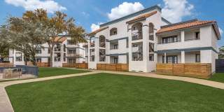 Mateo Apartment Homes Gallery 23