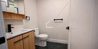 Newly renovated Bay Village 2-bed; Available for May or June! Gallery 13