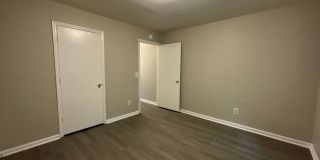 201 Arthur Drive Gallery 24