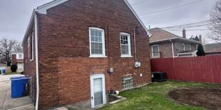 Midway 3 bedroom 2 bathroom House Gallery 3