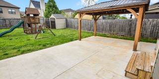 Pet Friendly Three Bedroom with Bonus! Gallery 18