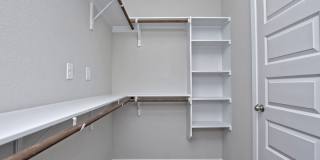 4 BR / 2 BA - 1813 SF One-Story Home - Lago Vista! Gallery 21